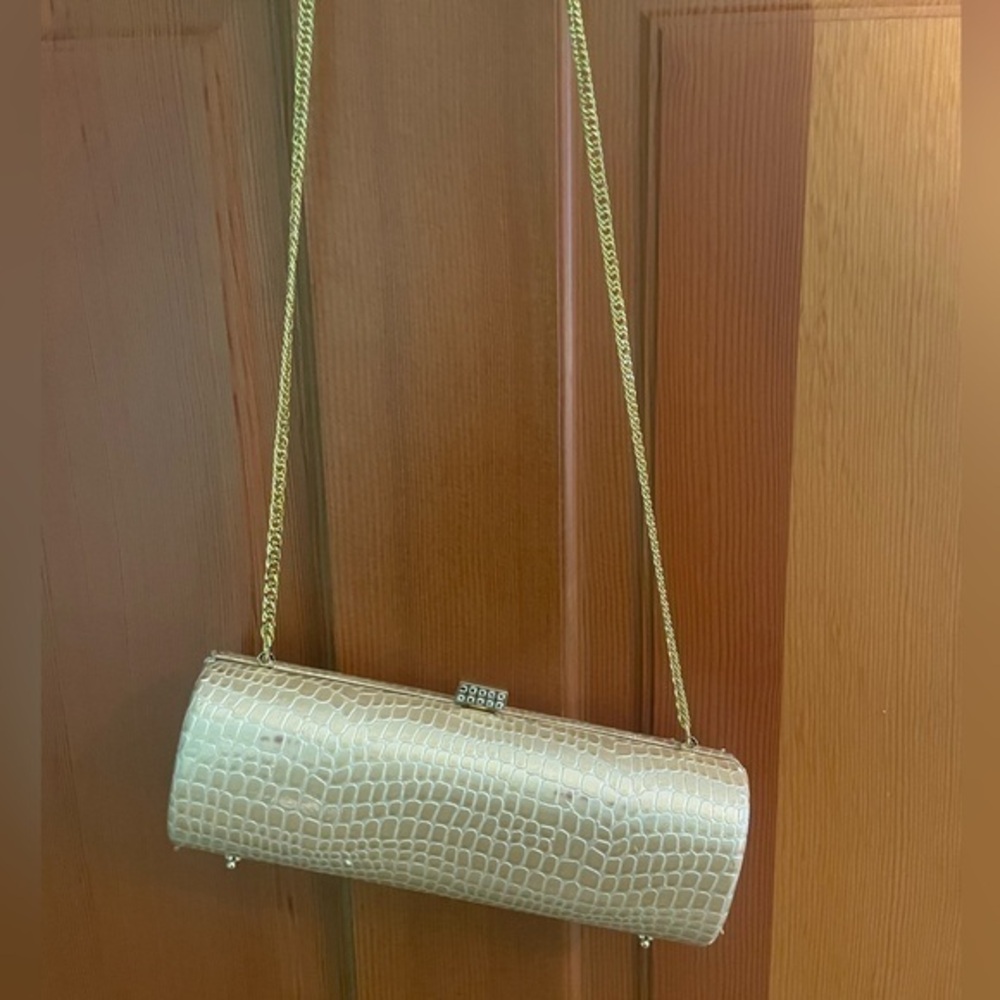Crossbody @croc” purse handbag